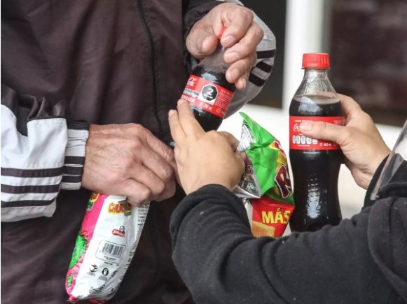 “La Coca-Cola hace mucho daño”: Sheinbaum