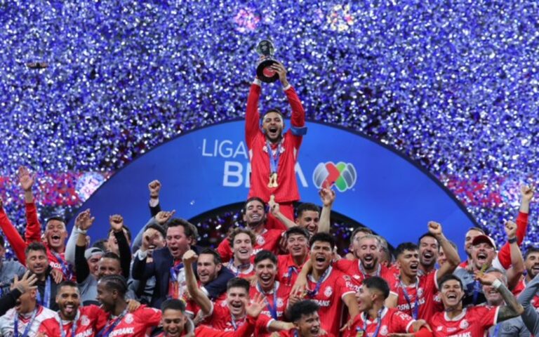 Adiós tetracampeonato, Toluca 2 América cero
